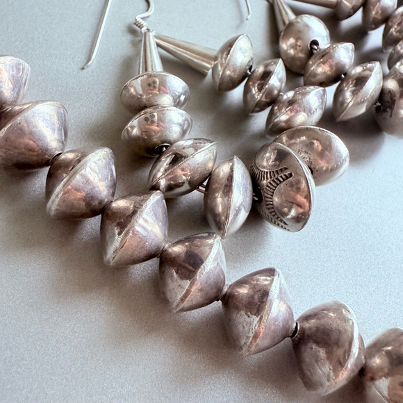 Native American Navajo Saucer Bead Handmade Sterling Silver Necklace Earring Set - Picture 8 of 12